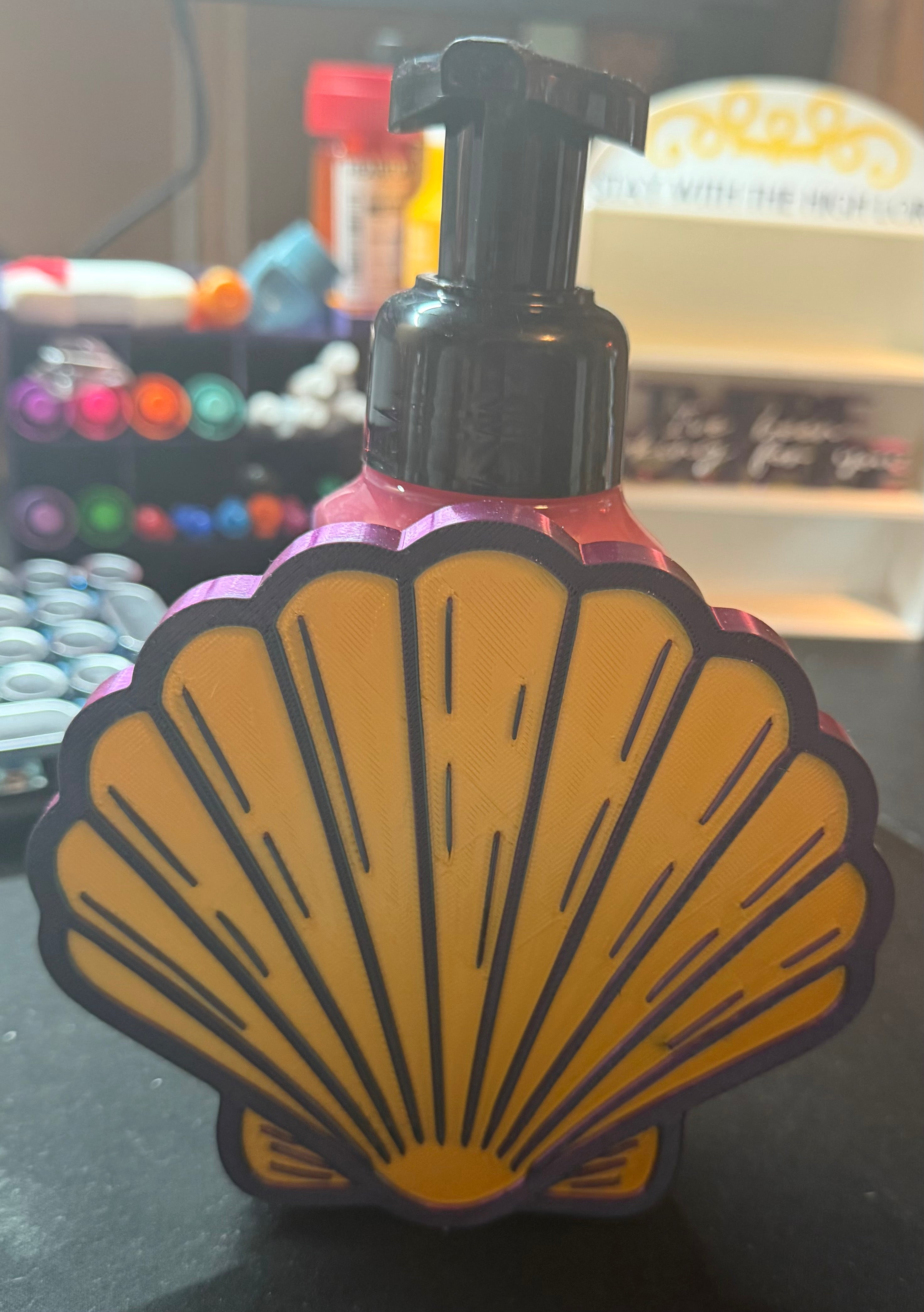Customizable BBW Foaming Soap Holder – Seashell & Minimalist Styles
