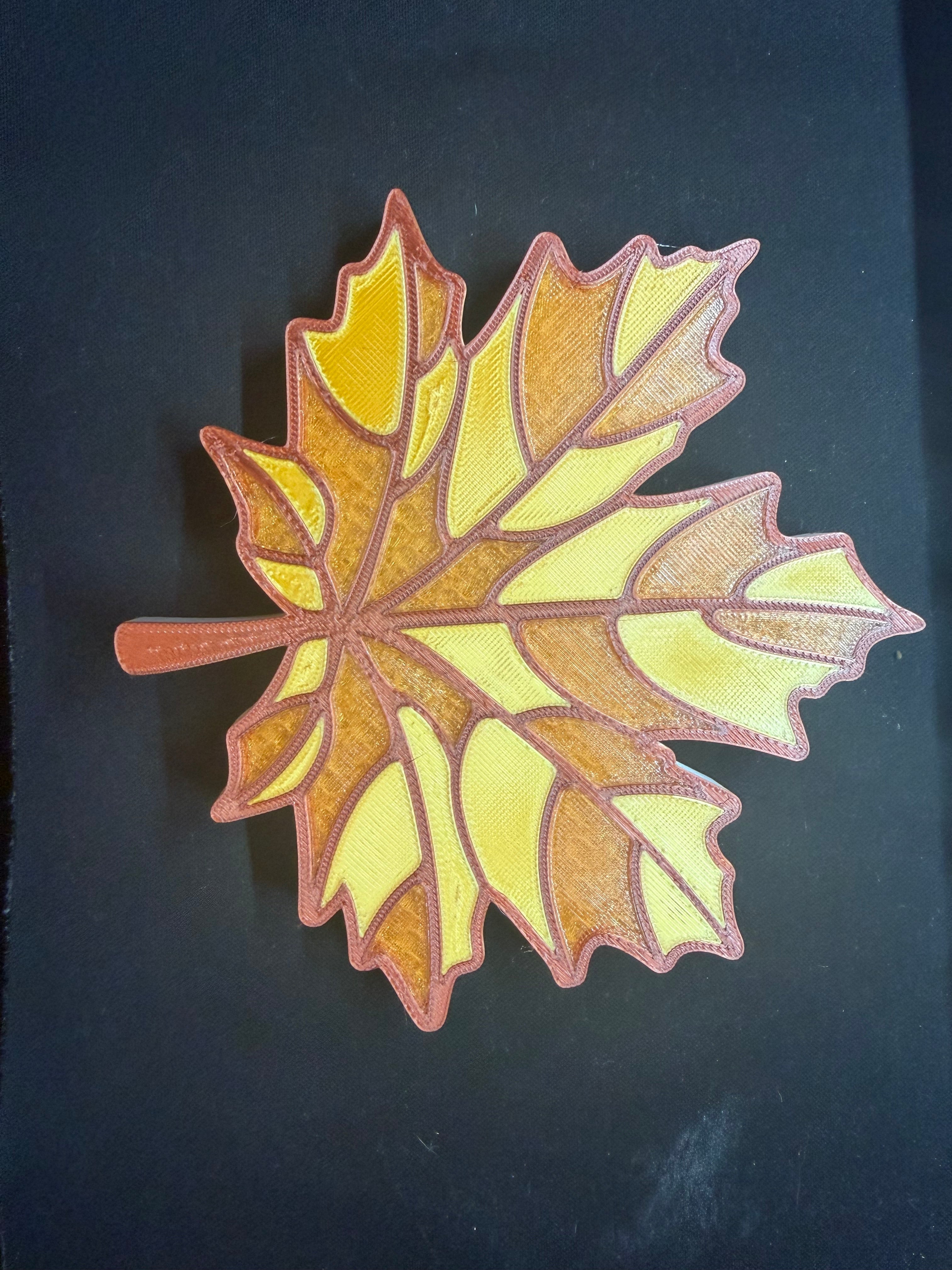 3D printed maple leaf BBW soap cover - flat lay showing detail